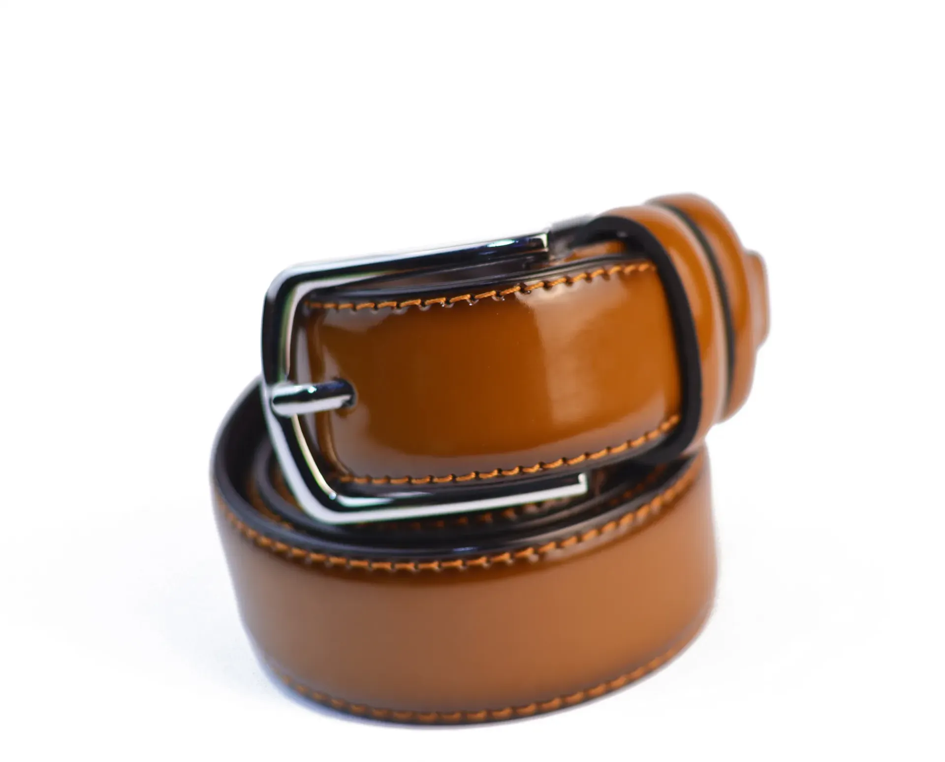 Classic glossy leather belt