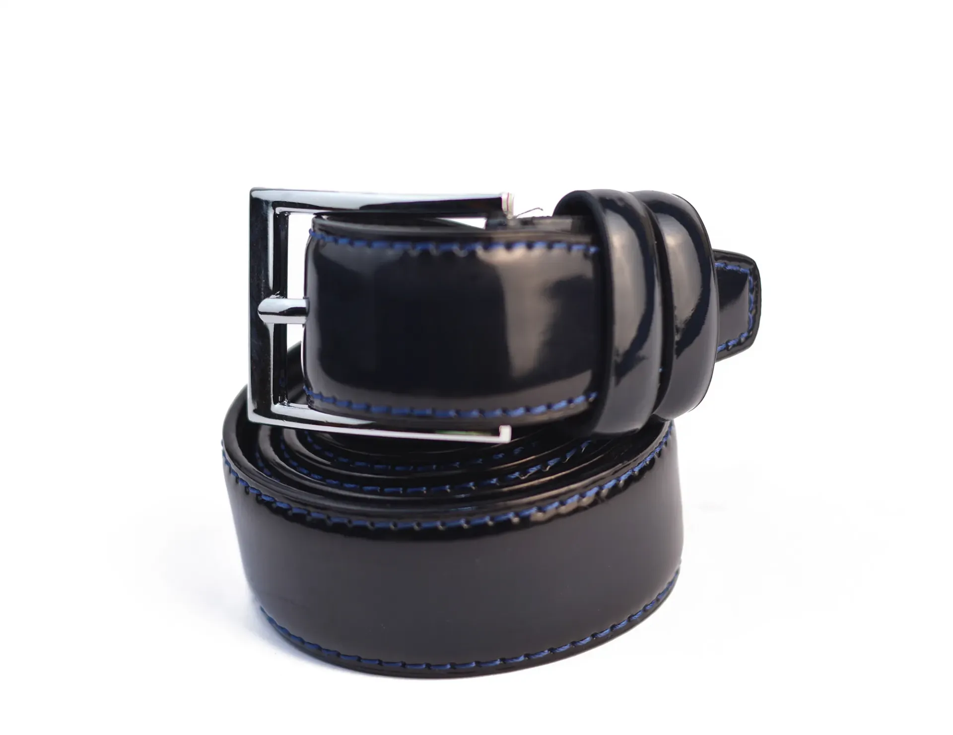 Classic glossy leather belt