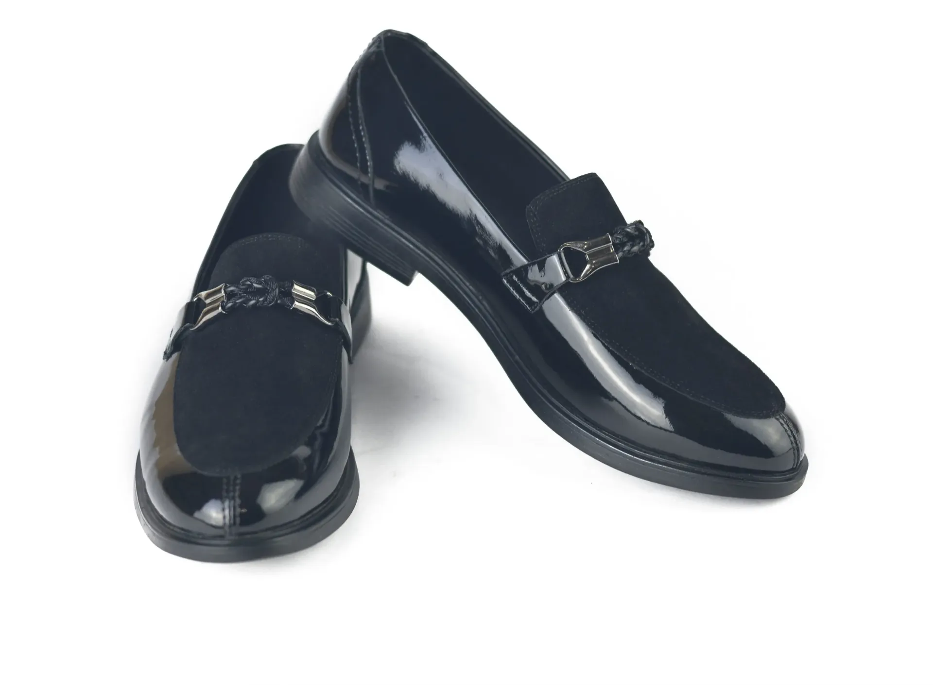 Classic loafers made from glossy leather combined with suede
