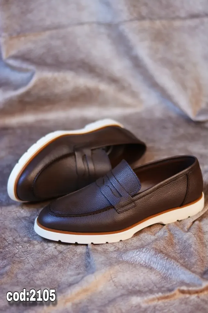 Penny loafers made from genuine leather with an EVA sole
