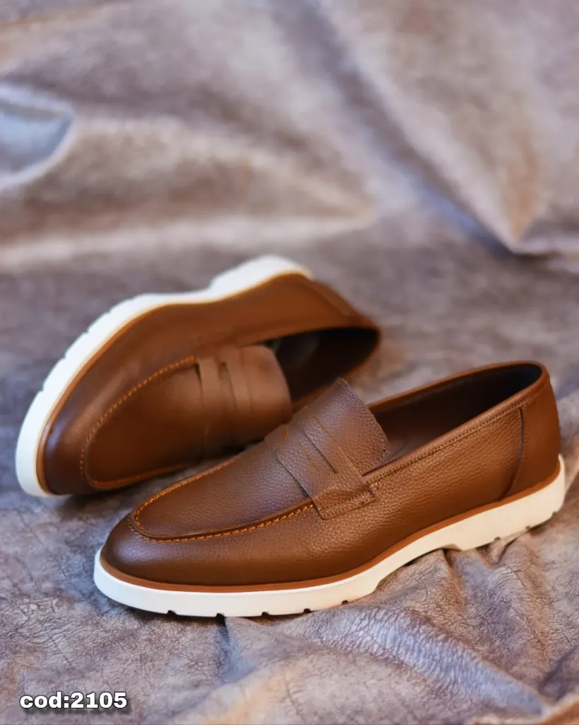 Penny loafers made from genuine leather with an EVA sole