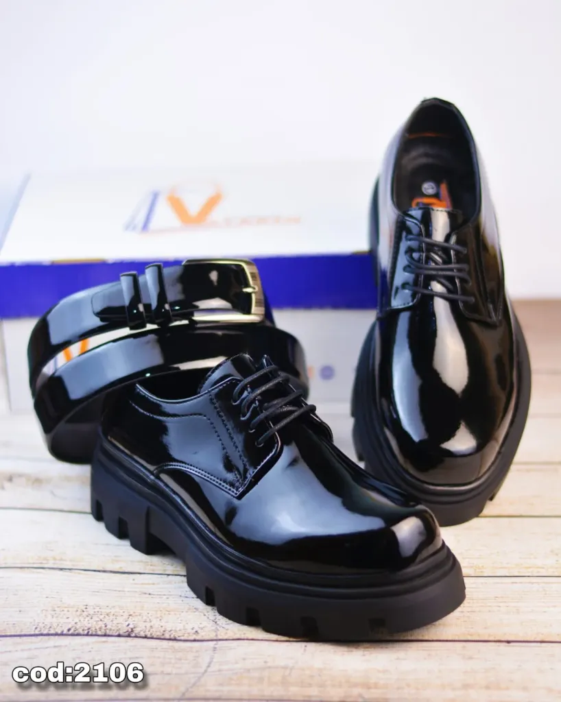 Chunky lace-up shoes made from glossy leather with a foam sole